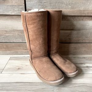 Tall chestnut UGGs